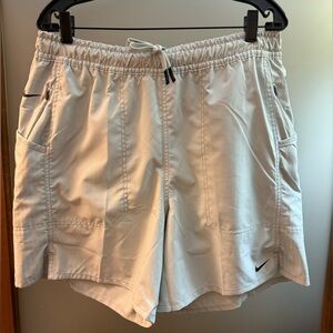 Nike Dri-FIT ADV A.P.S. Men’s 6” Unlined Shorts Size XL